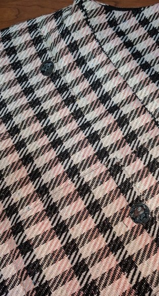 SOLD ** ROMPER 🌷💐🌺 - Picture 4 of 4